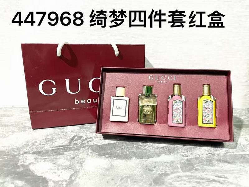 Gucci 4PCS 49